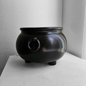 Threshold Halloween Cauldron Decor